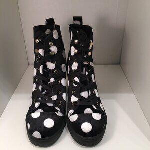 Betsey Johnson Boots Blue White Boots Polka Dot Size 6